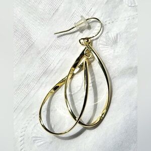 Alexcraft Dangle Earrings